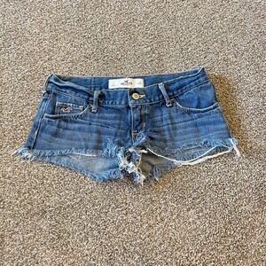 VTG Y2K Hollister Shorts 1 25" Denim Low rise Micro Mini booty distressed logo